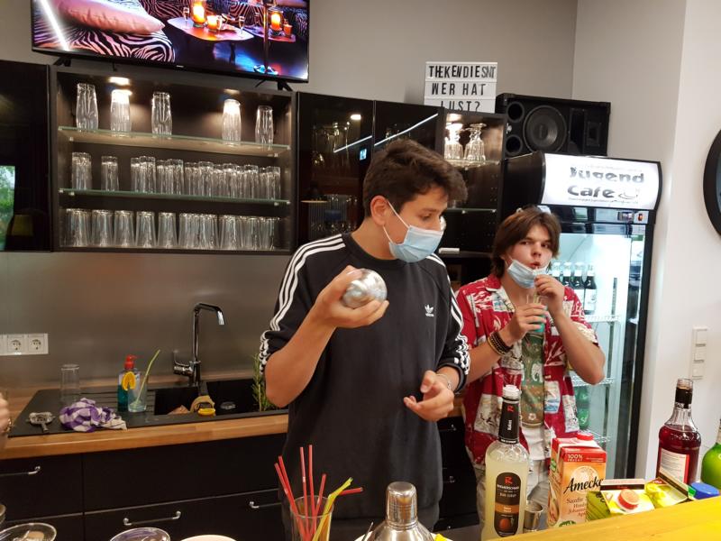 cocktails 2